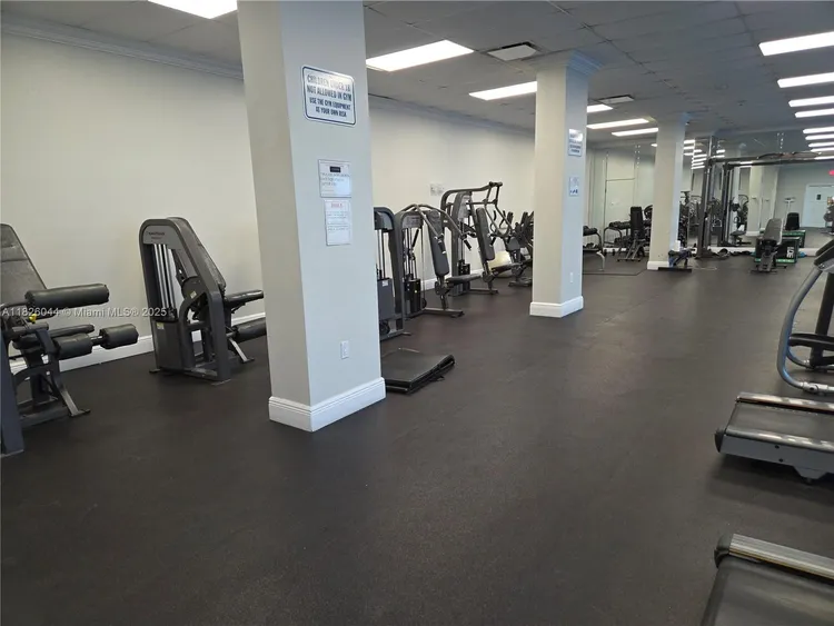 Burleigh House #424 image #27