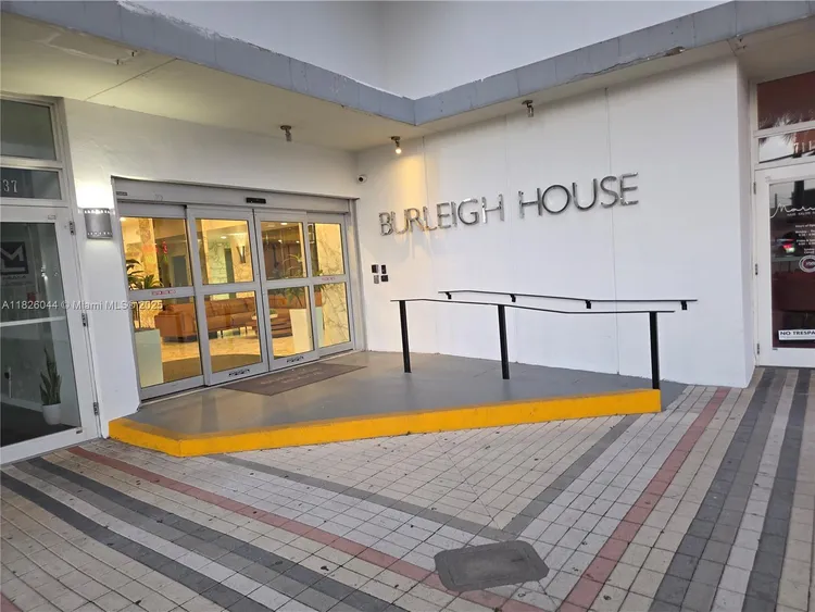 Burleigh House #424 image #33