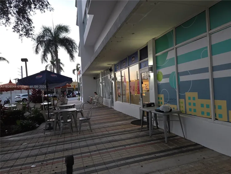 Burleigh House #424 image #34