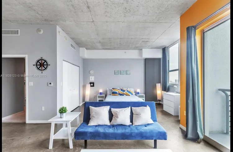 Loft Downtown II #2015 image #7