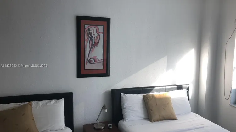 Casablanca #941 image #11