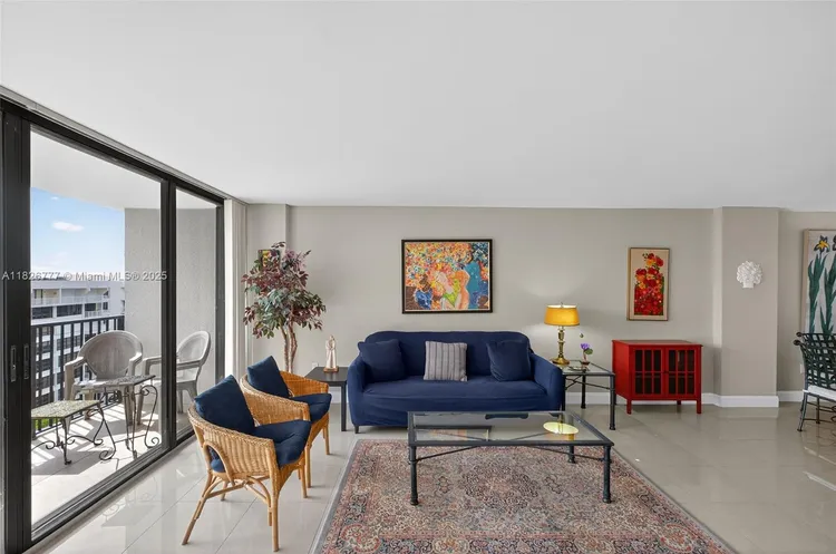 Costa Bella #1011 image #12