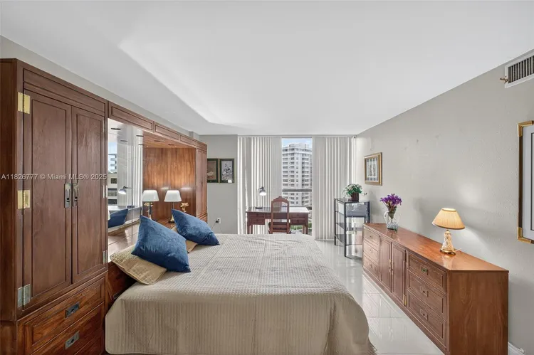 Costa Bella #1011 image #20