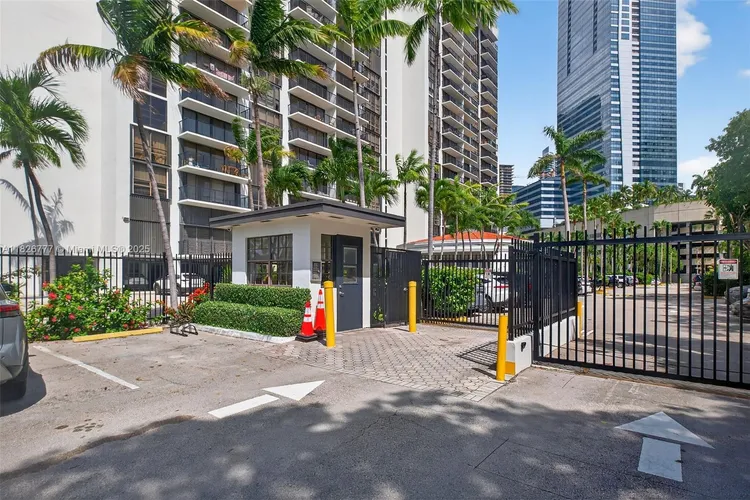 Costa Bella #1011 image #29