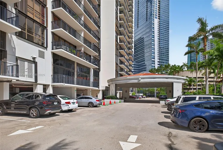 Costa Bella #1011 image #30