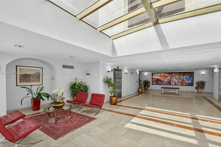 Costa Bella #1011 image #31