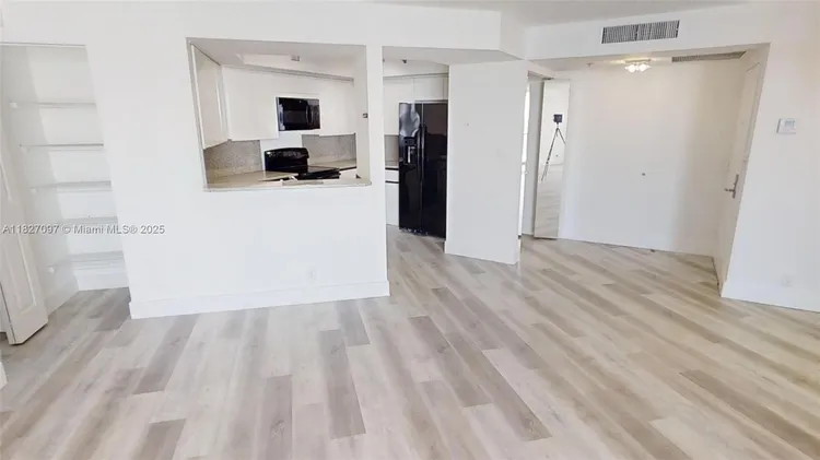 The Sterling Condo #1402 image #19