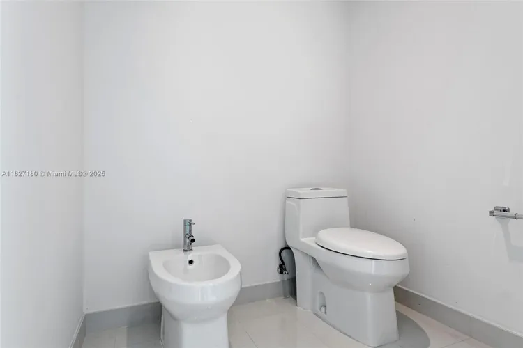 Paramount Bay #2601 image #15