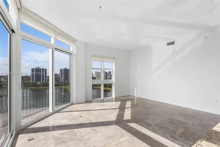 Turnberry Village #TS10 image #10