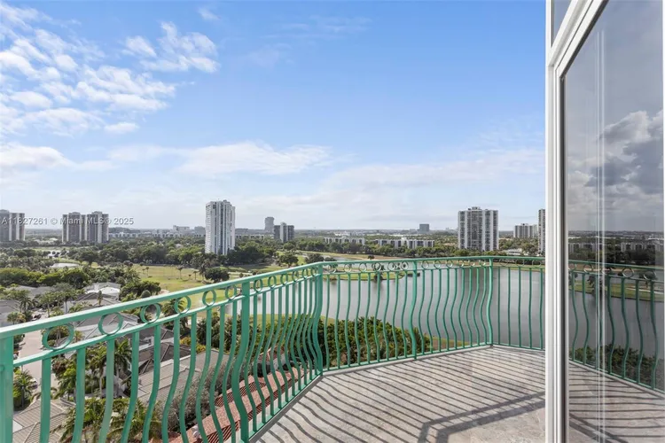 Turnberry Village #TS10 image #13