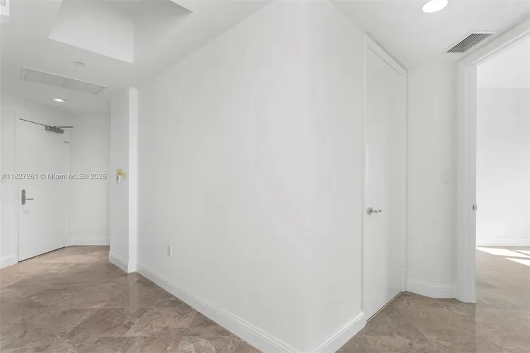 Turnberry Village #TS10 image #21