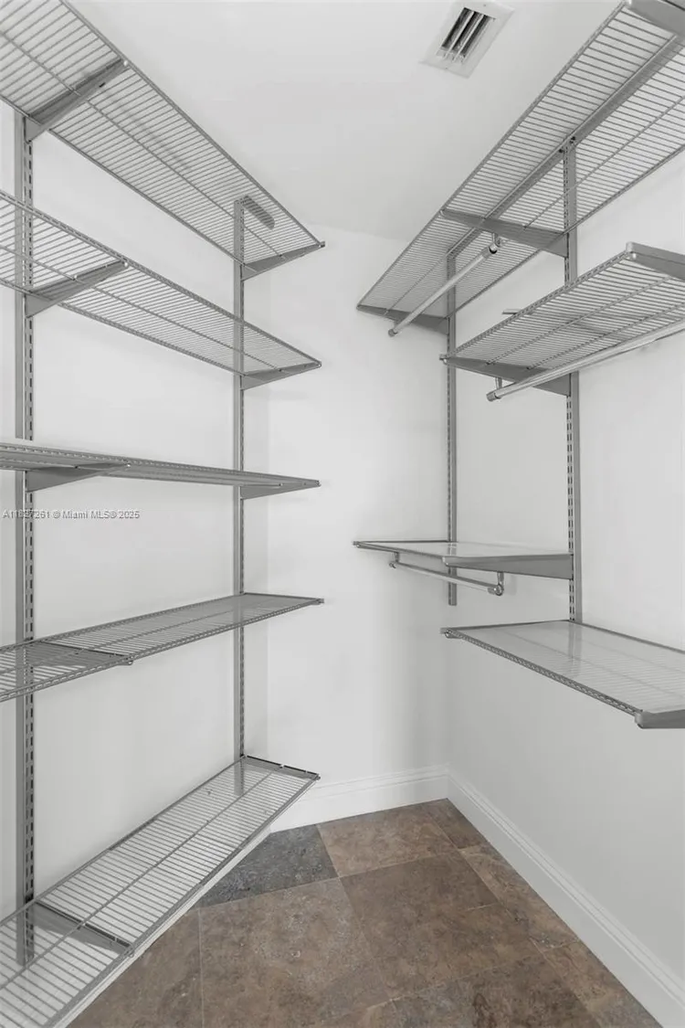 Turnberry Village #TS10 image #23