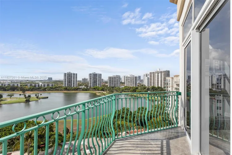 Turnberry Village #TS10 image #25