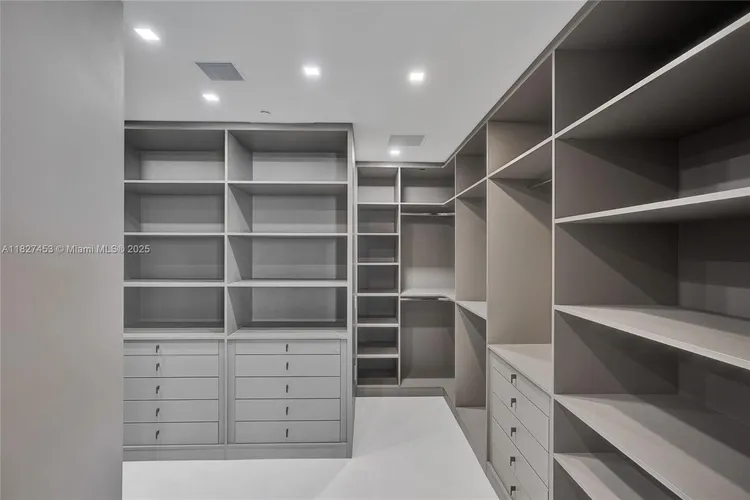Residences by Armani Casa #3000 image #31