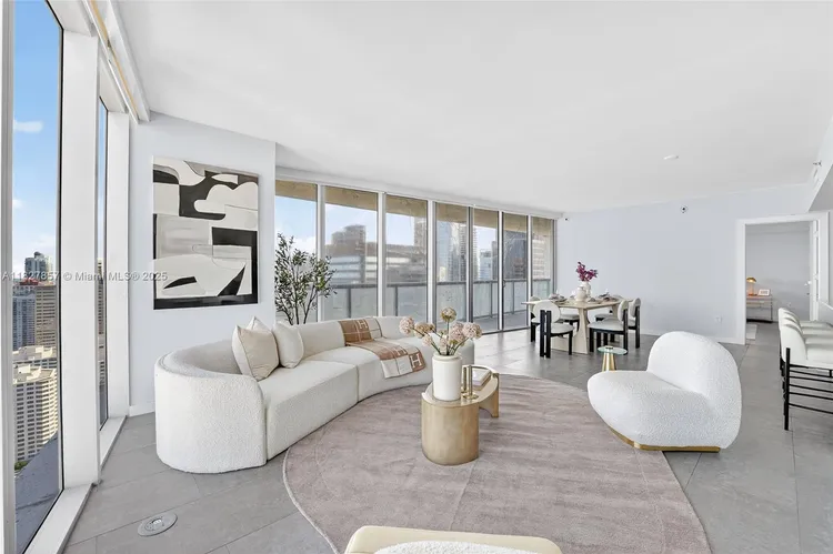 Icon Brickell II #3901 image #16