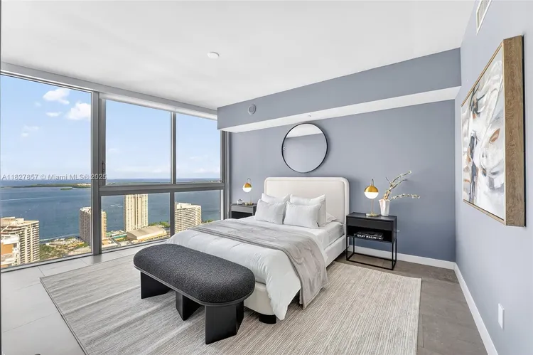 Icon Brickell II #3901 image #31