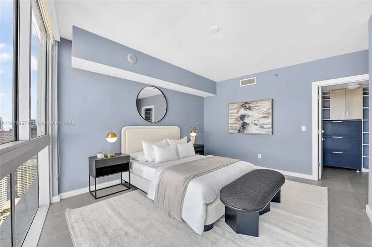 Icon Brickell II #3901 image #34