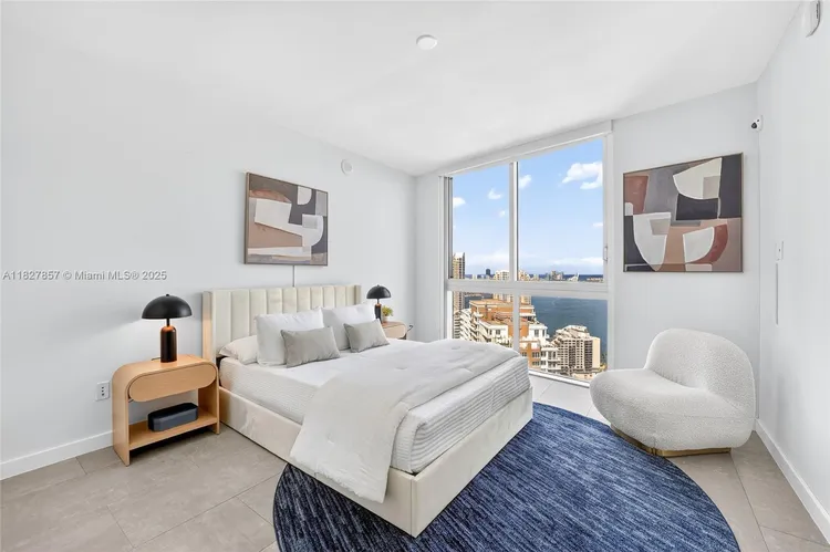 Icon Brickell II #3901 image #39