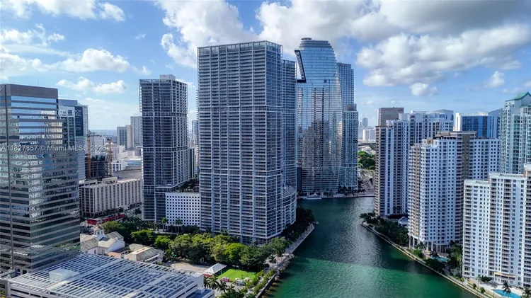 Icon Brickell II #3901 image #43