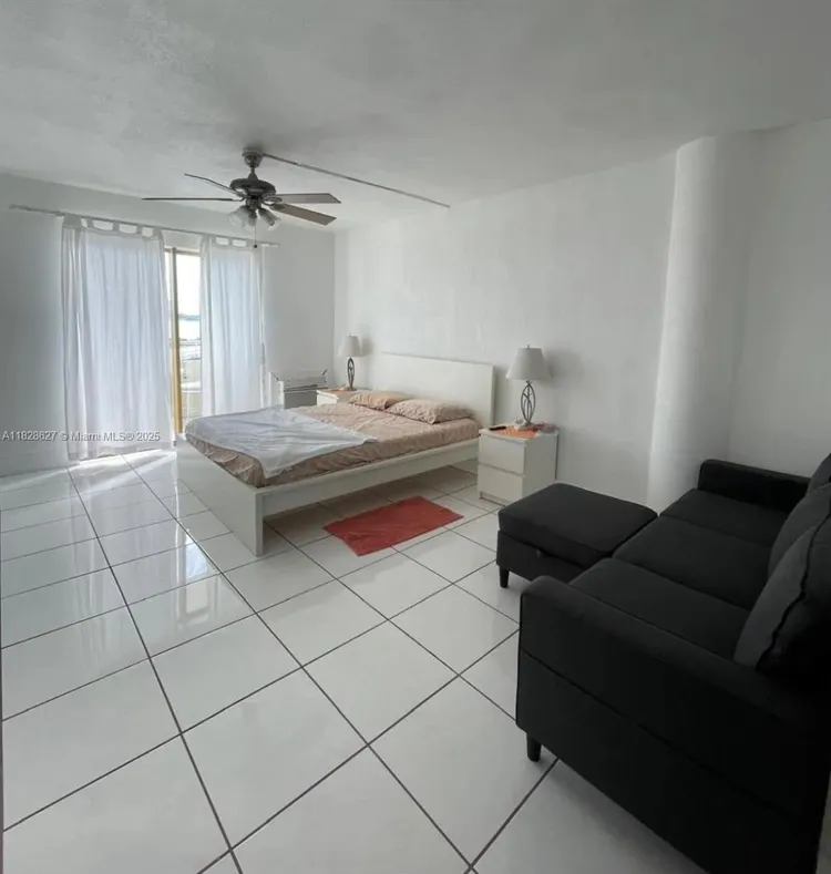 Bayshore Yacht Tennis Club #509 image #11