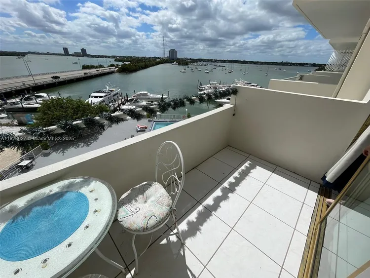 Bayshore Yacht Tennis Club #509 image #25