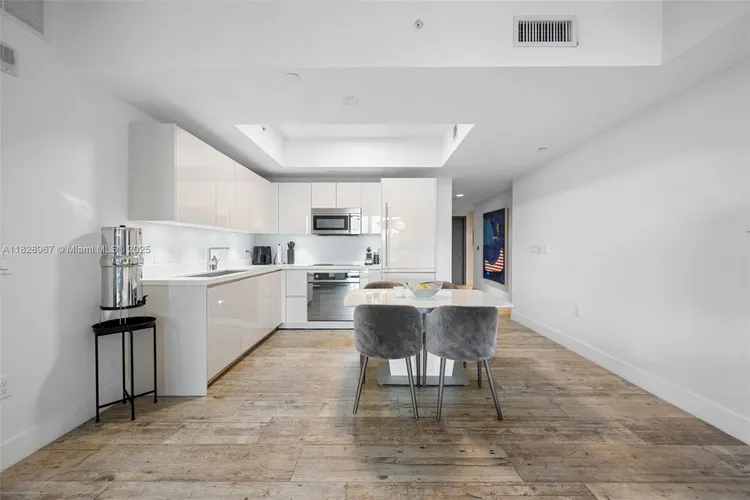 1010 Brickell #3411 image #6