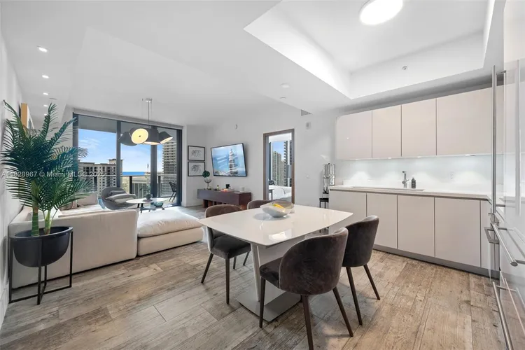 1010 Brickell #3411 image #8