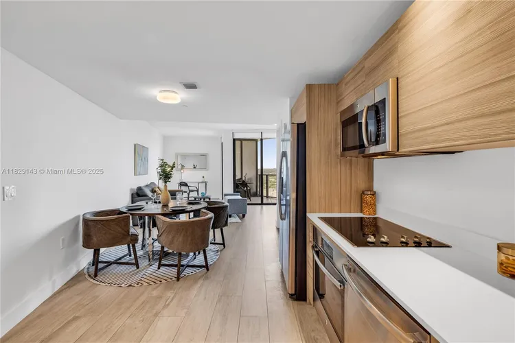 Hyde Midtown #1514 image #8