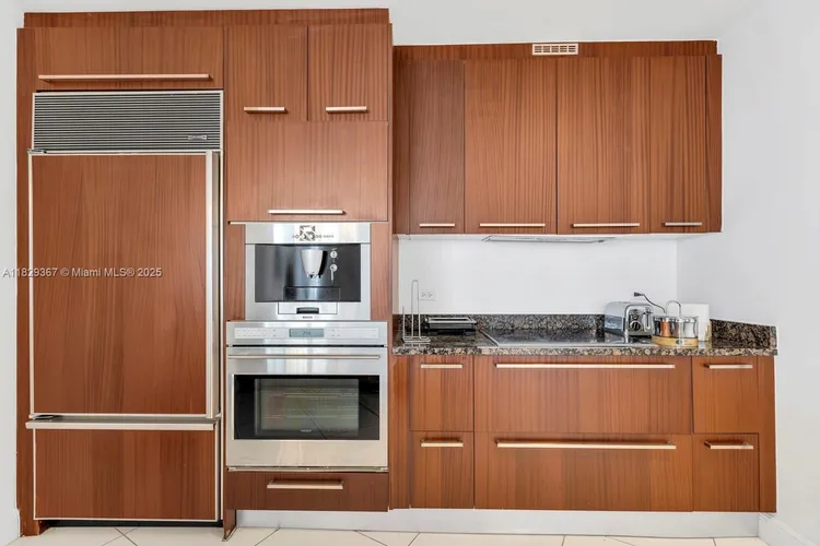 Trump Tower 1 #1903 image #13