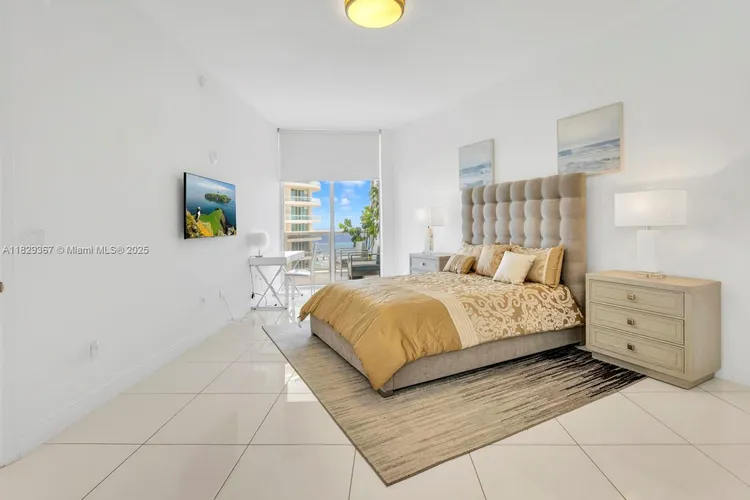 Trump Tower 1 #1903 image #18