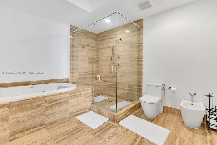 Trump Tower 1 #1903 image #22