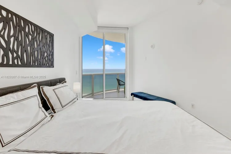 Trump Tower 1 #1903 image #24