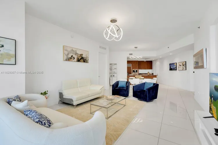 Trump Tower 1 #1903 image #7