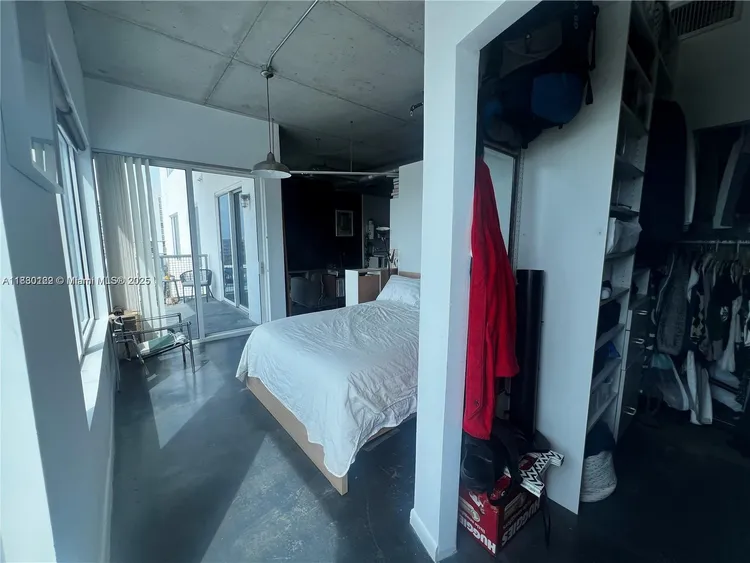 Neo Lofts #812 image #18