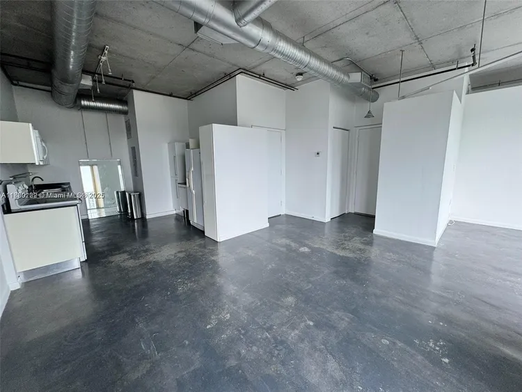 Neo Lofts #812 image #7