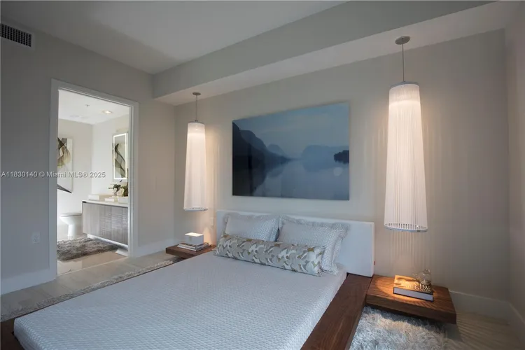 Cassa Brickell #307 image #21