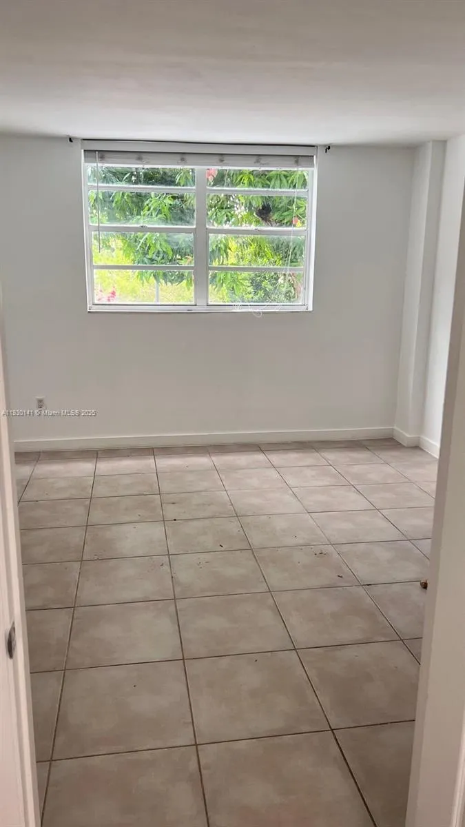 Nirvana 1 #A206 image #15