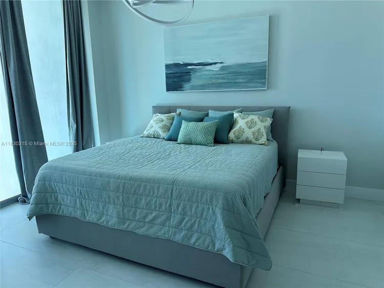 Aurora #703 image #17