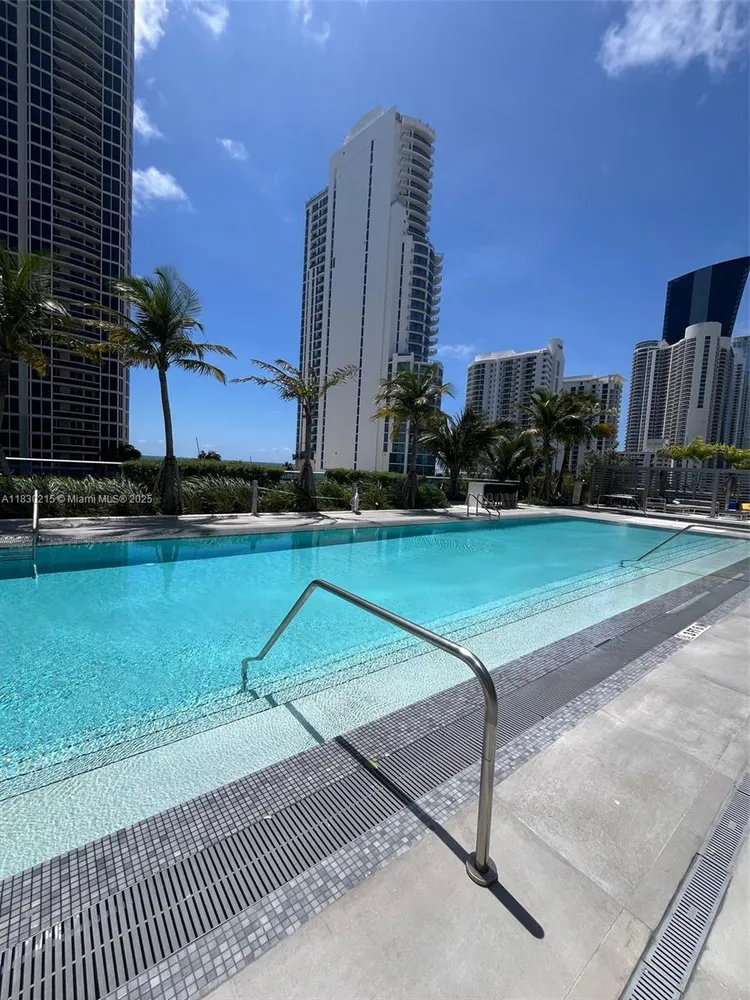 Aurora #703 image #27