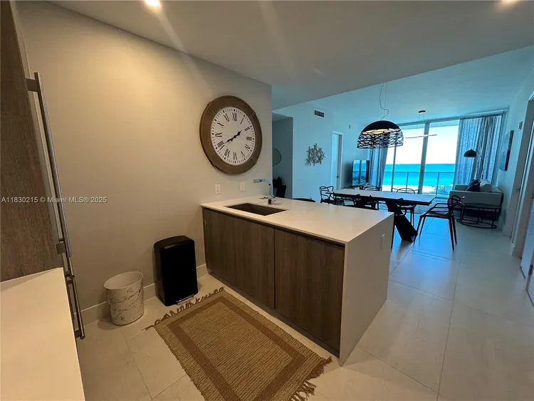 Aurora #703 image #6