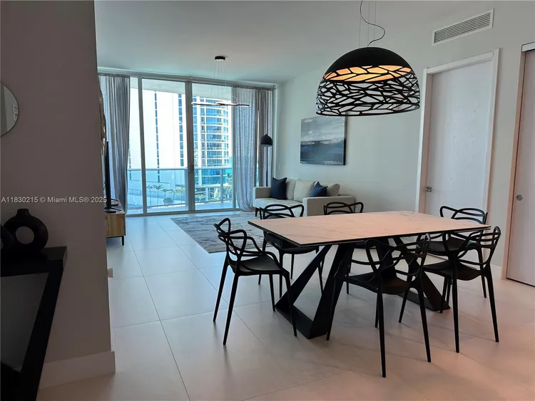 Aurora #703 image #9