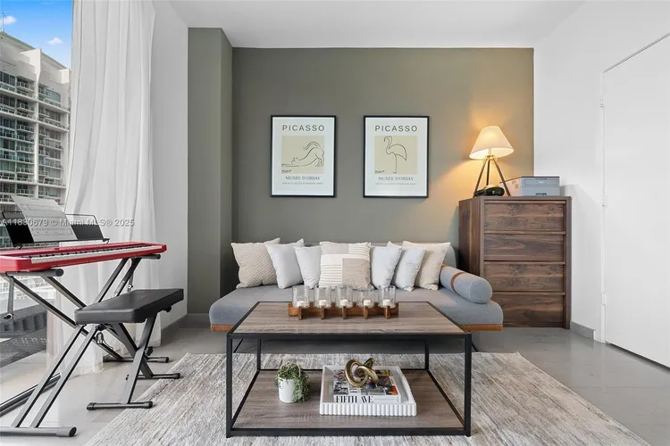 Reach Brickell City Centre #2512 image #14