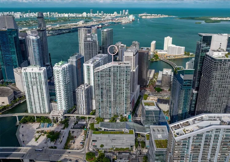 Reach Brickell City Centre #2512 image #18