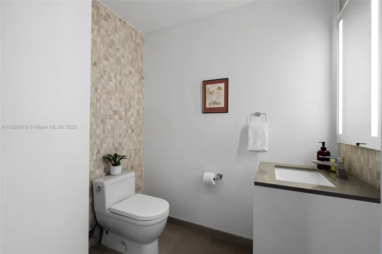 Reach Brickell City Centre #2512 image #42