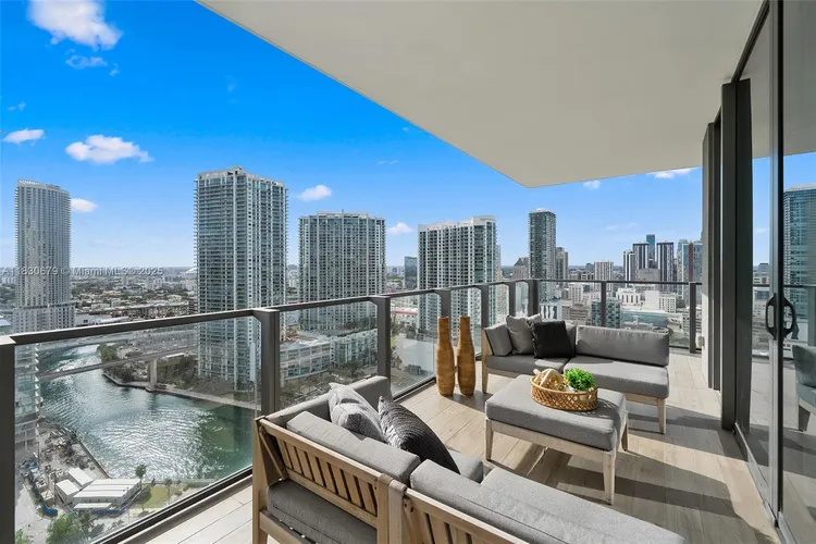 Reach Brickell City Centre #2512 image #43