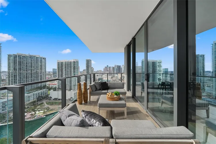 Reach Brickell City Centre #2512 image #44