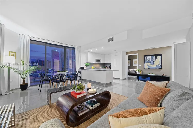 Reach Brickell City Centre #2512 image #52