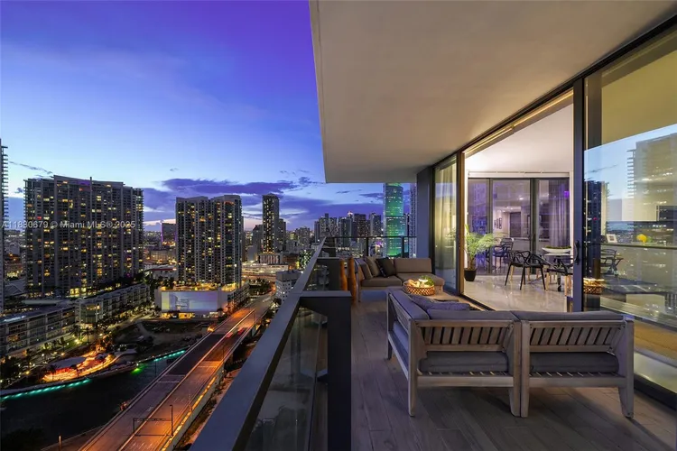 Reach Brickell City Centre #2512 image #59