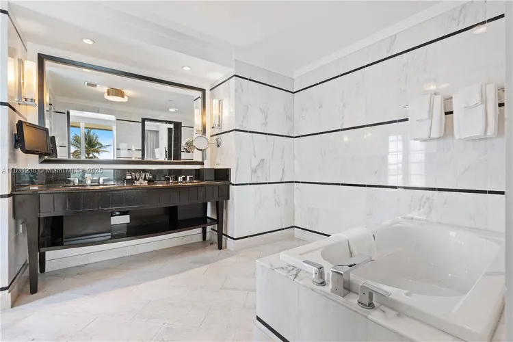 Fontainebleau III Sorrento #623 image #14