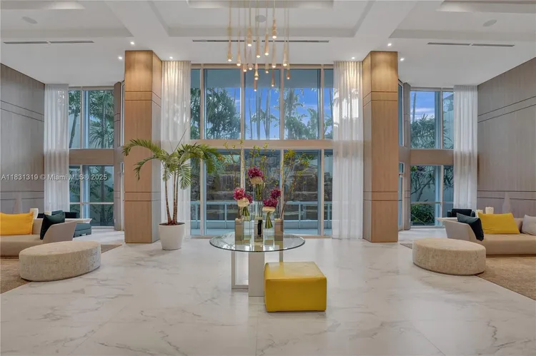 South Tower at the Point #1707 image #48